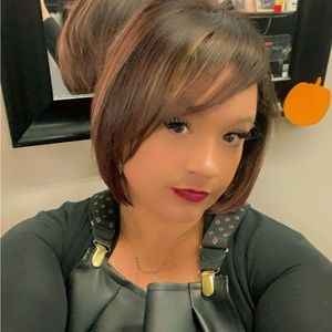 Meet your Posher, Vanessa